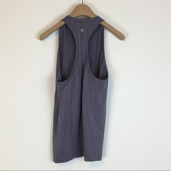 Lululemon tank - Picture 2 of 7